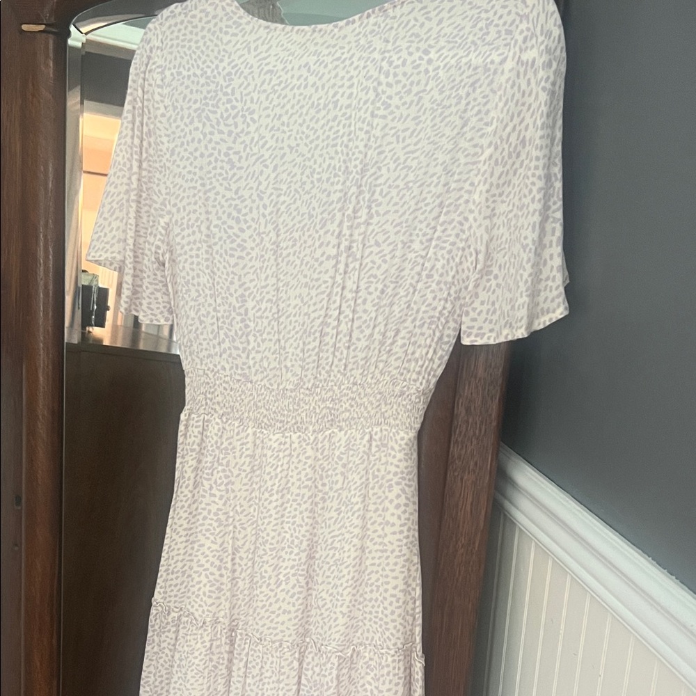 Dress - Picture 4 of 4